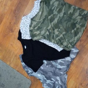 Old Navy Everywhere T-shirts Bundle of 4